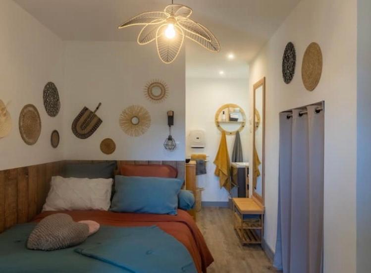 Bienvenue Chez Marie Pierre Apartment Oloron-Sainte-Marie Exterior photo
